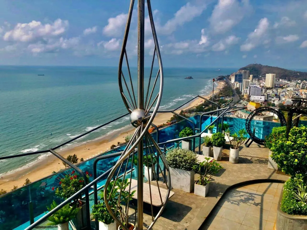 Sealala Apartment - Oasky Vung Tau, Sea View & High Floor